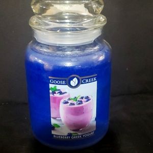Goose Creek Candle Blueberry Greek Yogurt 2 wick
